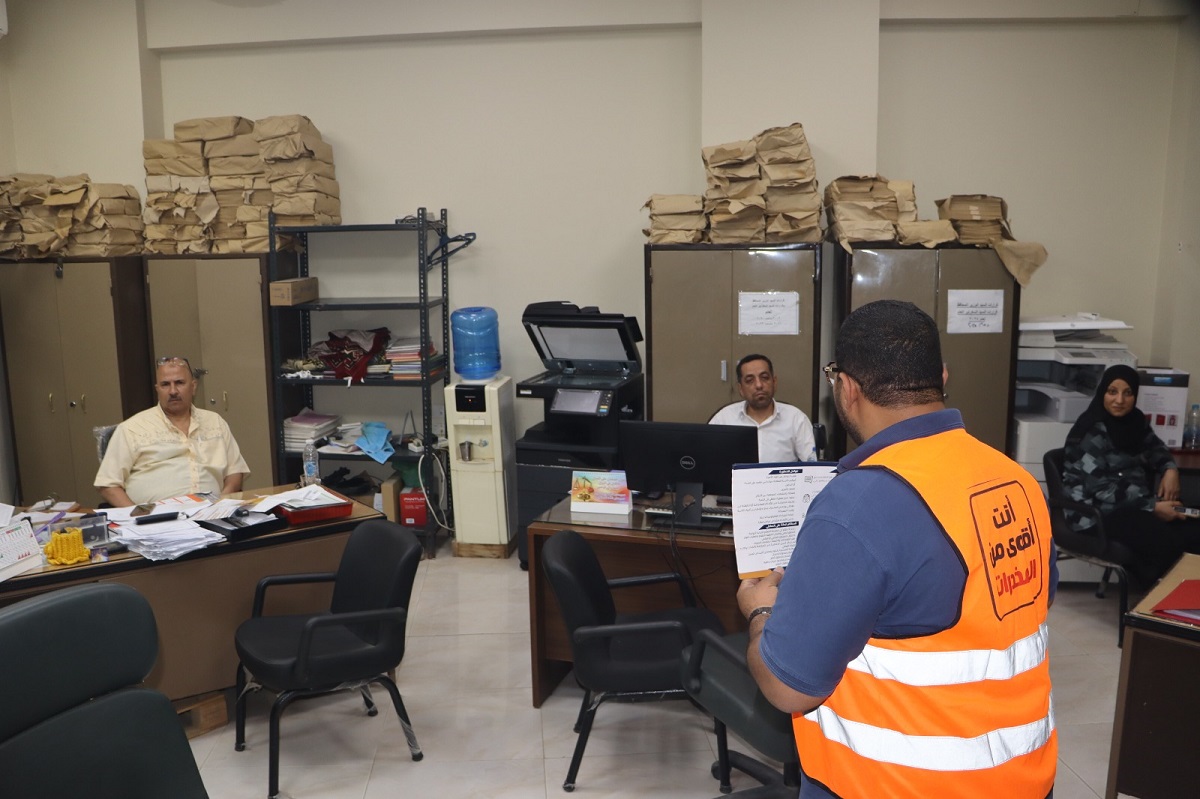 انطلاق حملات للتوعية بمخاطر الإدمان برعاية المحافظ