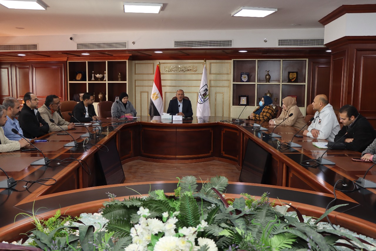 خدمة المواطنين تستجيب لـ 396 شكوي من 397 وردت لمنظومة الشكاوي