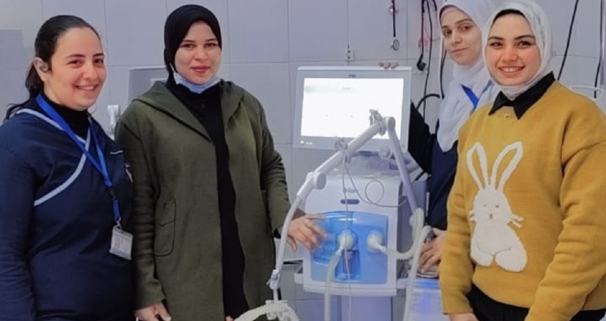 دعم حضّانات مستشفى الواسطى بـ4 أجهزة فينت