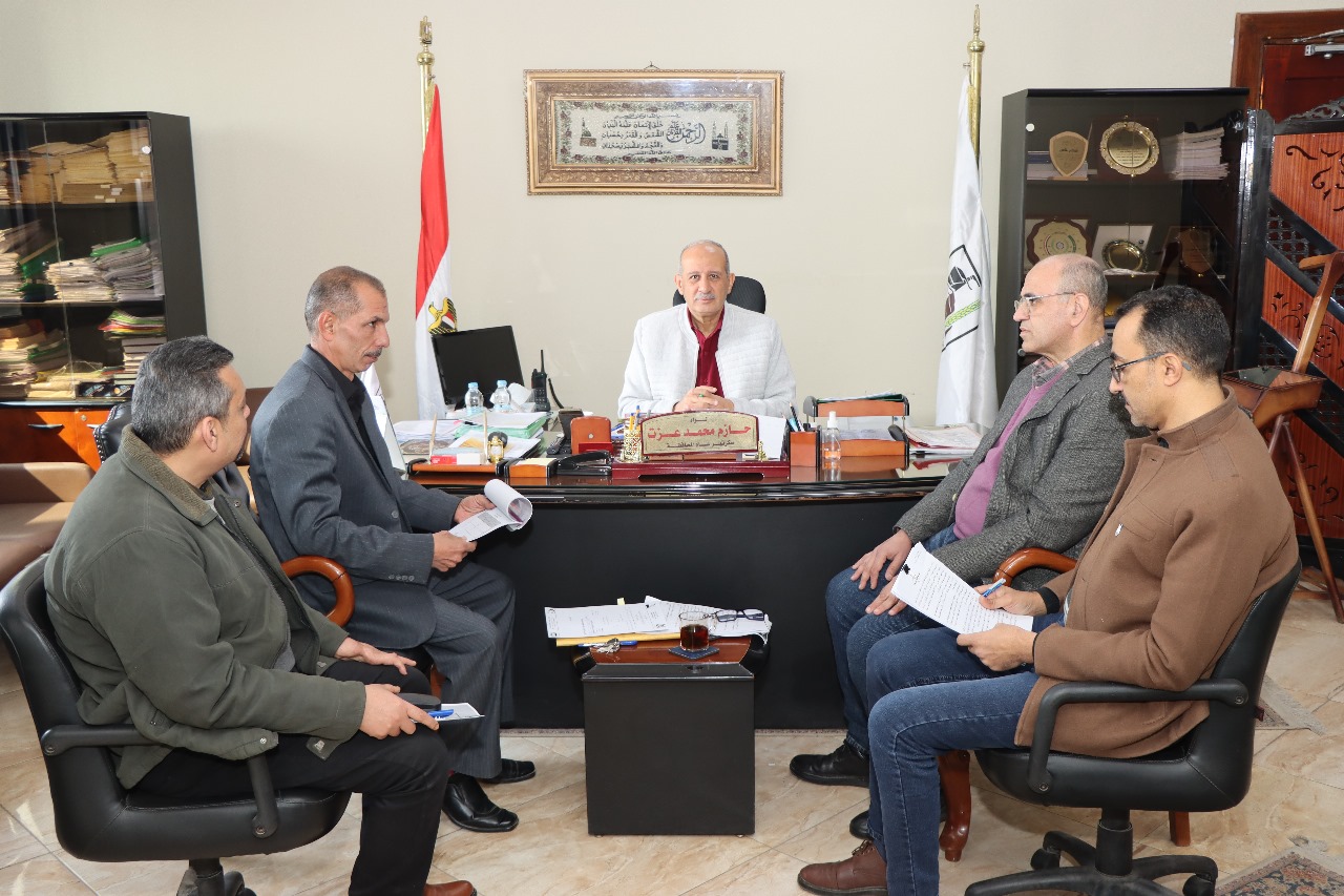 السكرتير العام يجتمع مع مركز تدريب علوم الحاسب