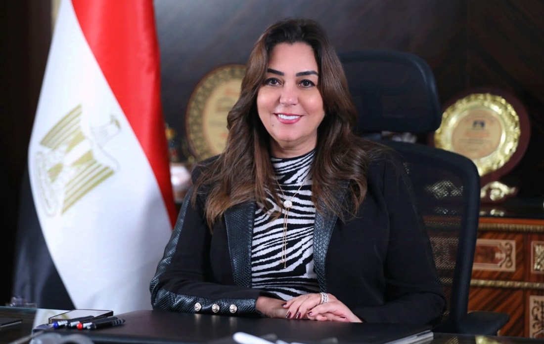 التنمية المحلية توجه بتسهيل اجراءات ترخيص المحال
