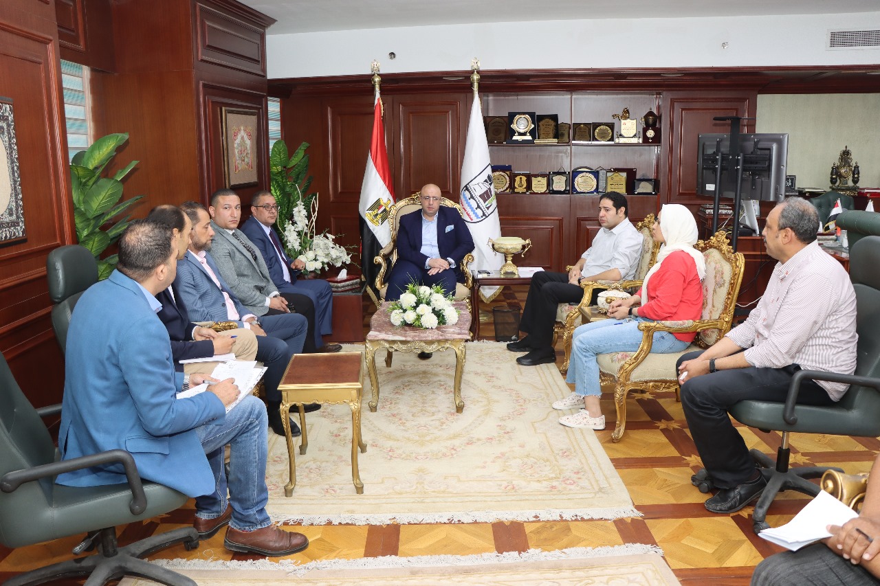 بيم ستورز تدرس التوسع في انشطتها الاستثمارية بالمحافظة