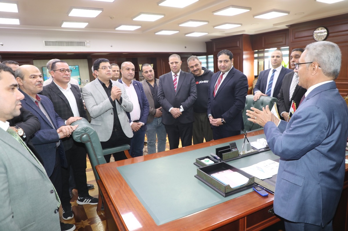 المحافظ يلتقي عدداً من إعلاميي بني سويف