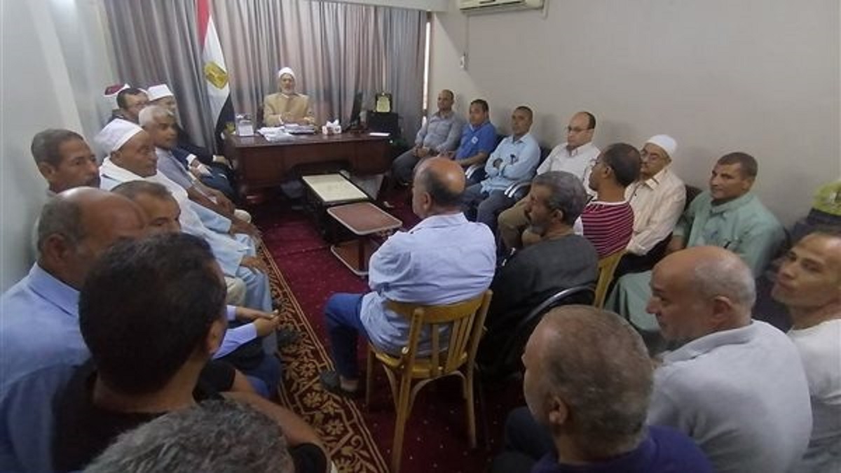 اوقاف بني سويف تناقش سبل ترشيد استهلاك المياه