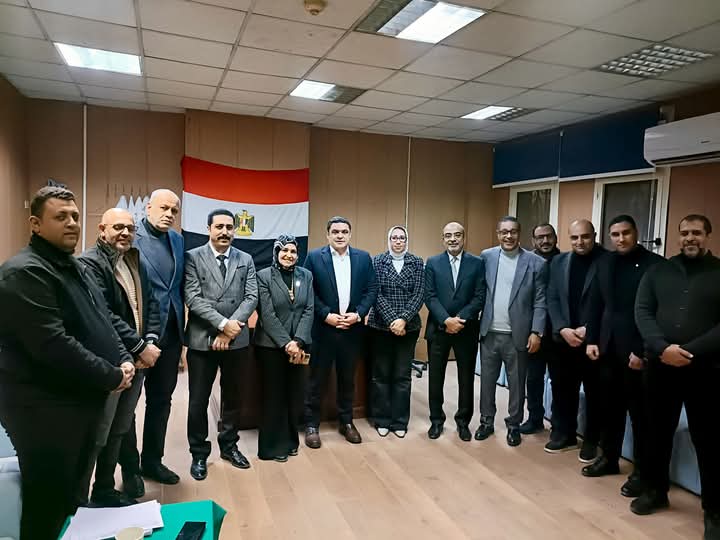  مستقبل وطن يزور مستشفي الفشن 