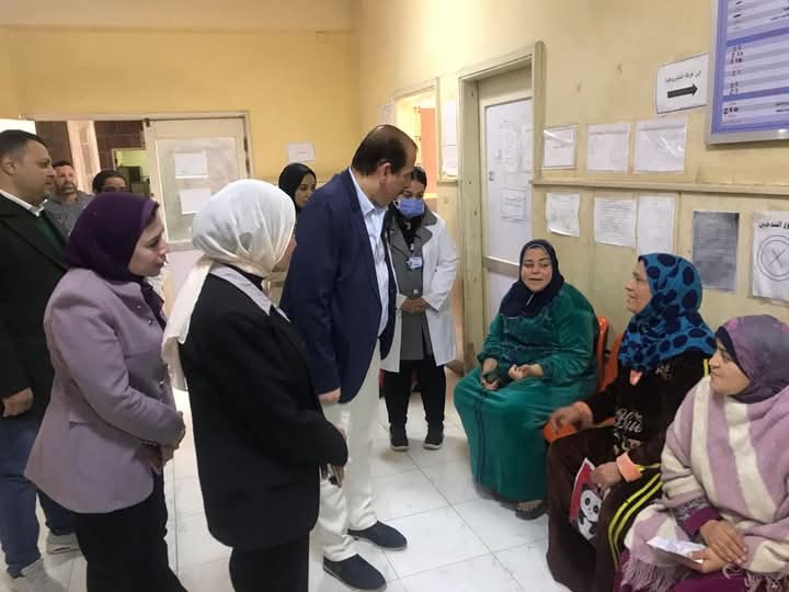 نائب وزير الصحة يتفقد وحدات طب الاسرة