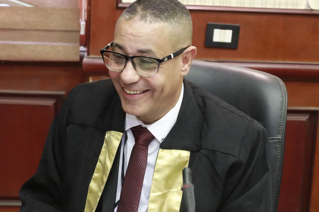 اعلام بني سويف تمنح توني عثمان الماجستير في الصحافة الرياضية