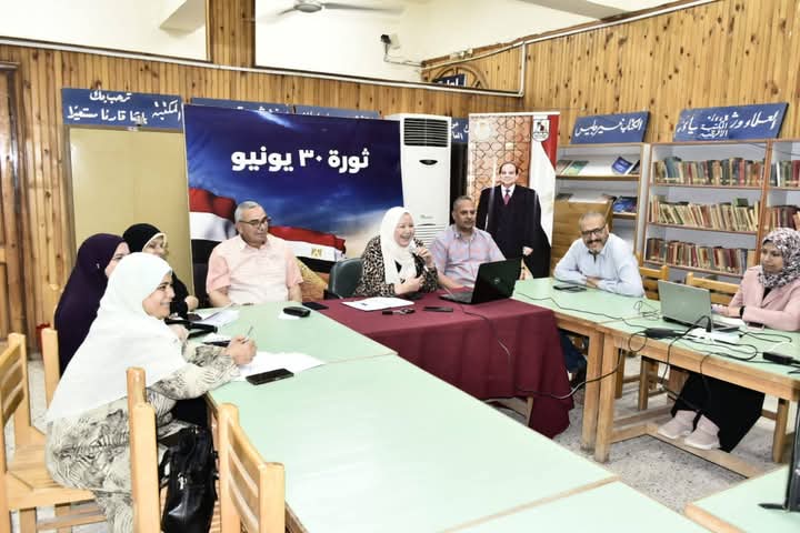 وكيل وزارة التعليم تتابع امتحانات الدبلومات الفنية