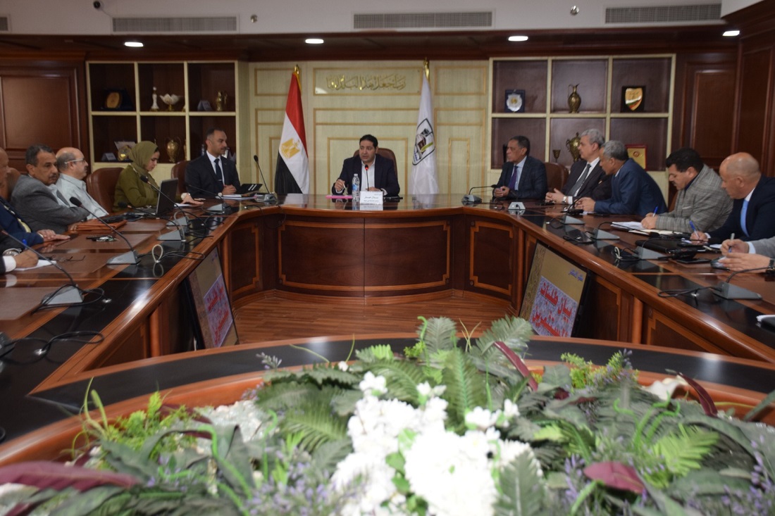 نائب المحافظ يناقش سبل استثمار أصول الدولة