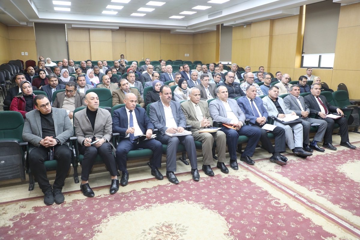 خريطة طريق لضبط منظومة العمل في المحليات