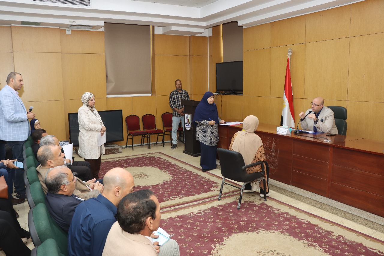 حلول عاجلة لمشكلات ومطالب المواطنين في المرافق