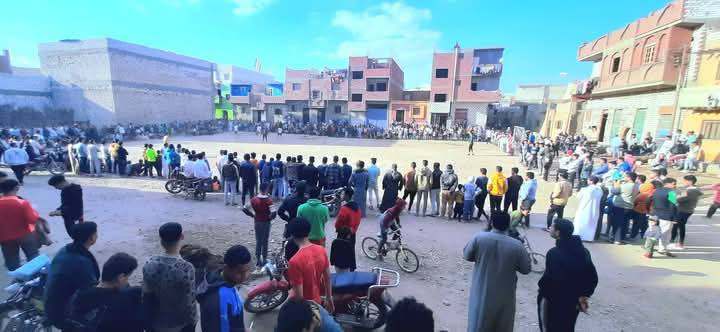 شباب منشأة الأمراء يقيمون دورة رمضانية بالشارع